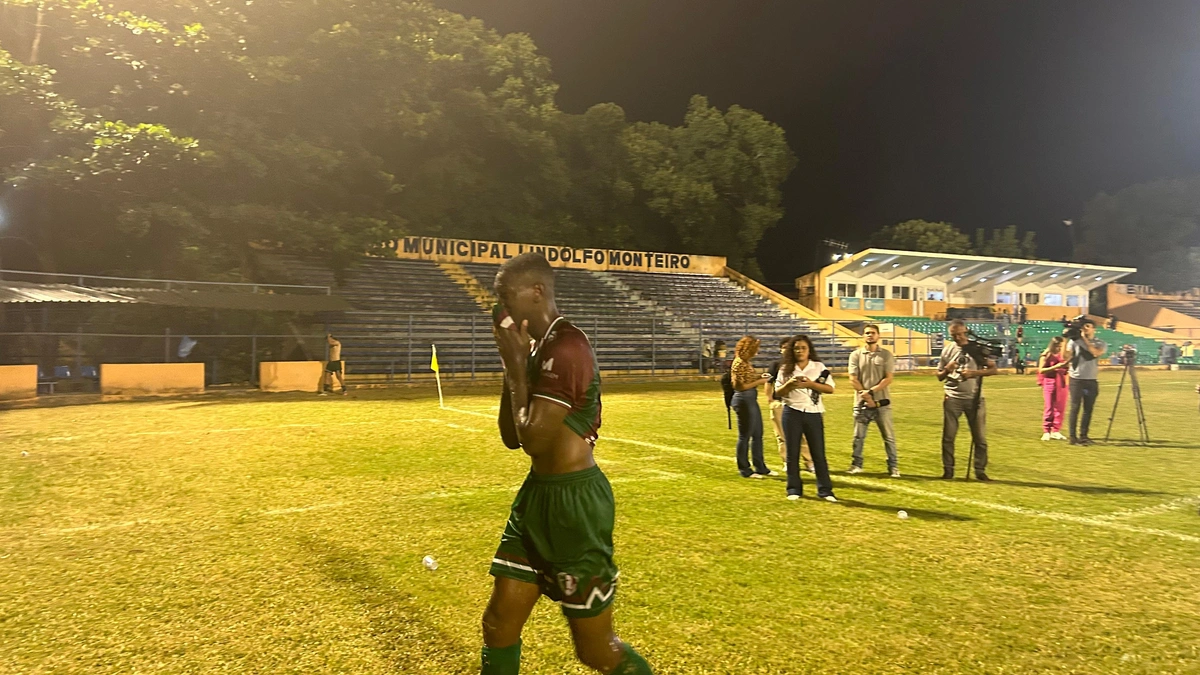 Jeferson Carioca, atacante do Fluminense-PI