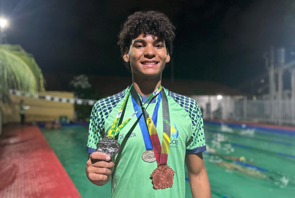 João Otávio, atleta de natação