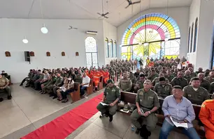 PM-PI realiza solenidade religiosa em comemoração aos seus  189 anos de serviço (Foto: James Rodrigues/Conecta Piauí)