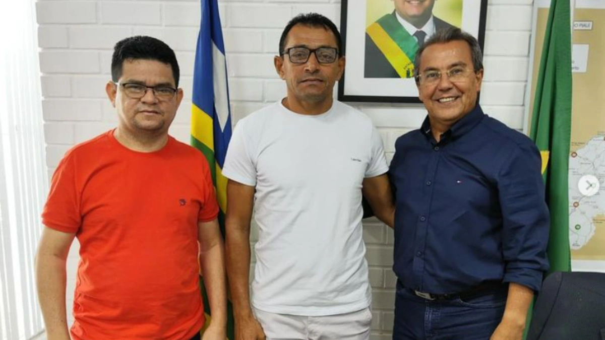 Pré-candidato Valkir Nunes discute investimentos para Francisco Ayres