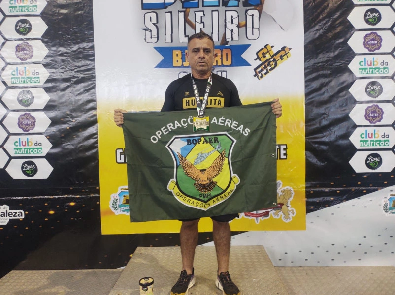 Sargento da PMPI conquista medalha de ouro em competição nacional de jiu-jítsu em Fortaleza