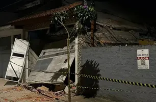Sobrado da casa desabou em São Paulo (Foto: Reprodução)