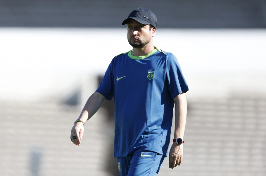 Brasil garante vaga nas quartas de final se derrotar hoje o Japão