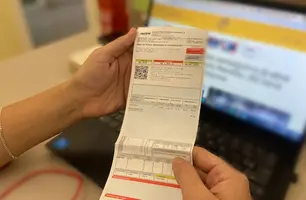 Conta de energia (Foto: Maria Clara César/ Conecta Piauí)