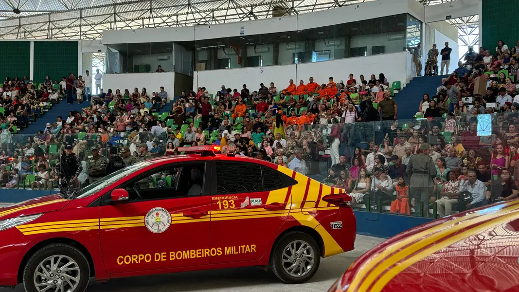 Corpo de Bombeiros do Piauí celebra 80 anos e nomeia 205 novos soldados