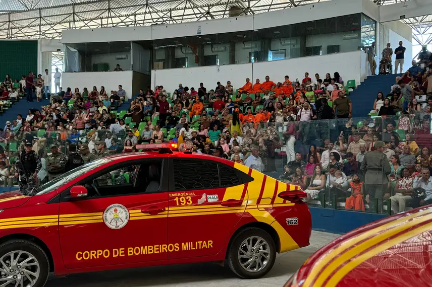 Corpo de Bombeiros do Piauí celebra 80 anos e nomeia 205 novos soldados