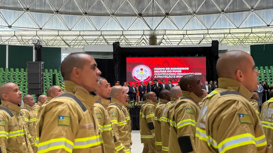 Corpo de Bombeiros do Piauí celebra 80 anos e nomeia 205 novos soldados