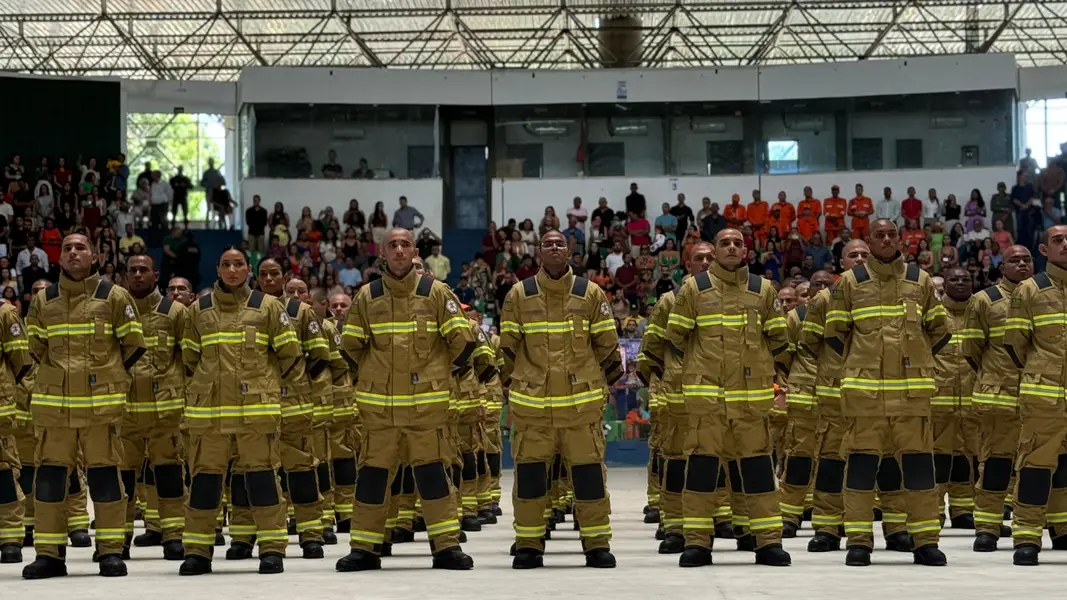 Corpo de Bombeiros do Piauí celebra 80 anos e nomeia 205 novos soldados