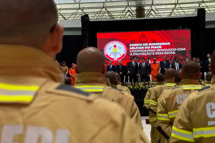 Corpo de Bombeiros do Piauí celebra 80 anos e nomeia 205 novos soldados