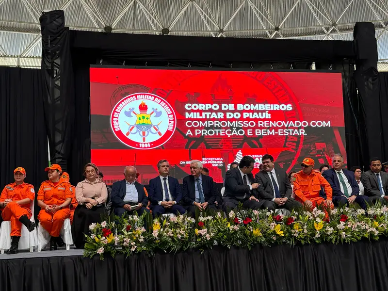 Corpo de Bombeiros do Piauí celebra 80 anos e nomeia 205 novos soldados