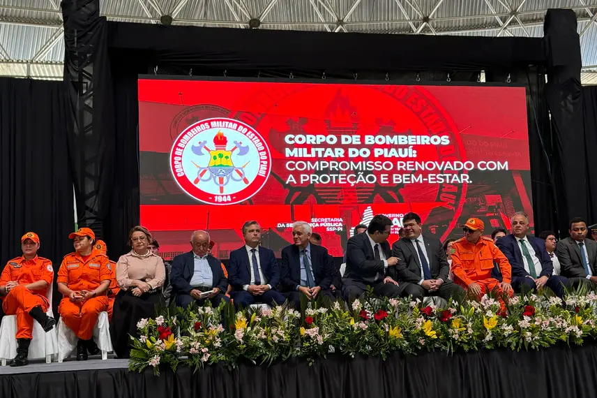 Corpo de Bombeiros do Piauí celebra 80 anos e nomeia 205 novos soldados