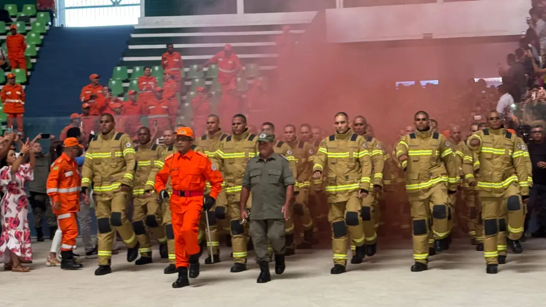 Corpo de Bombeiros do Piauí celebra 80 anos e nomeia 205 novos soldados