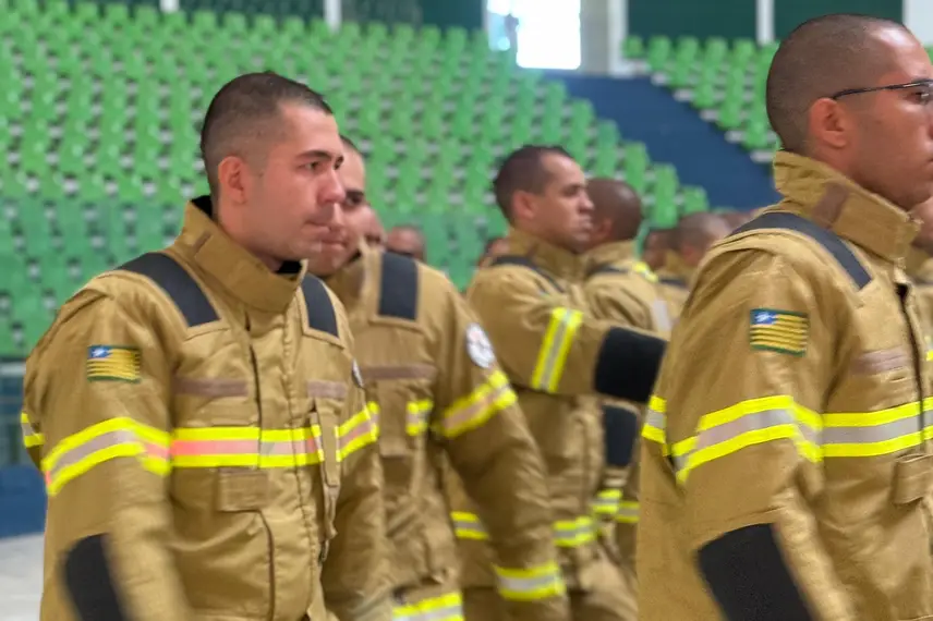 Corpo de Bombeiros do Piauí celebra 80 anos e nomeia 205 novos soldados