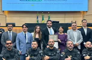 Delegado Eduardo Aquino recebe título de cidadania na Alepi (Foto: Alessandra Fonseca/Conecta Piauí)