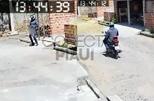 Homem é flagrado se masturbando no meio da rua em Teresina (Foto: Reprodução)