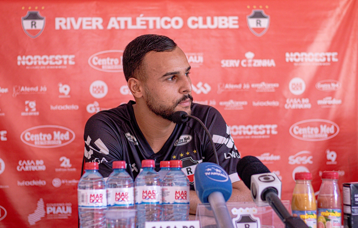 Iago Felipe, meia do River-PI