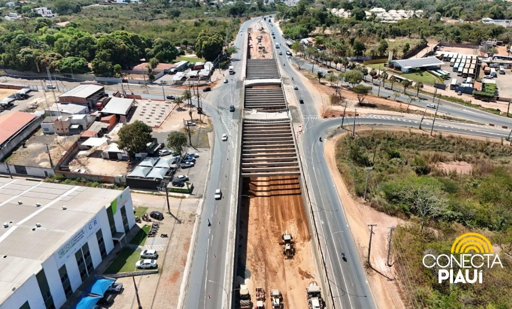 Obra de rebaixamento da Avenida João XXIII, na BR- 343