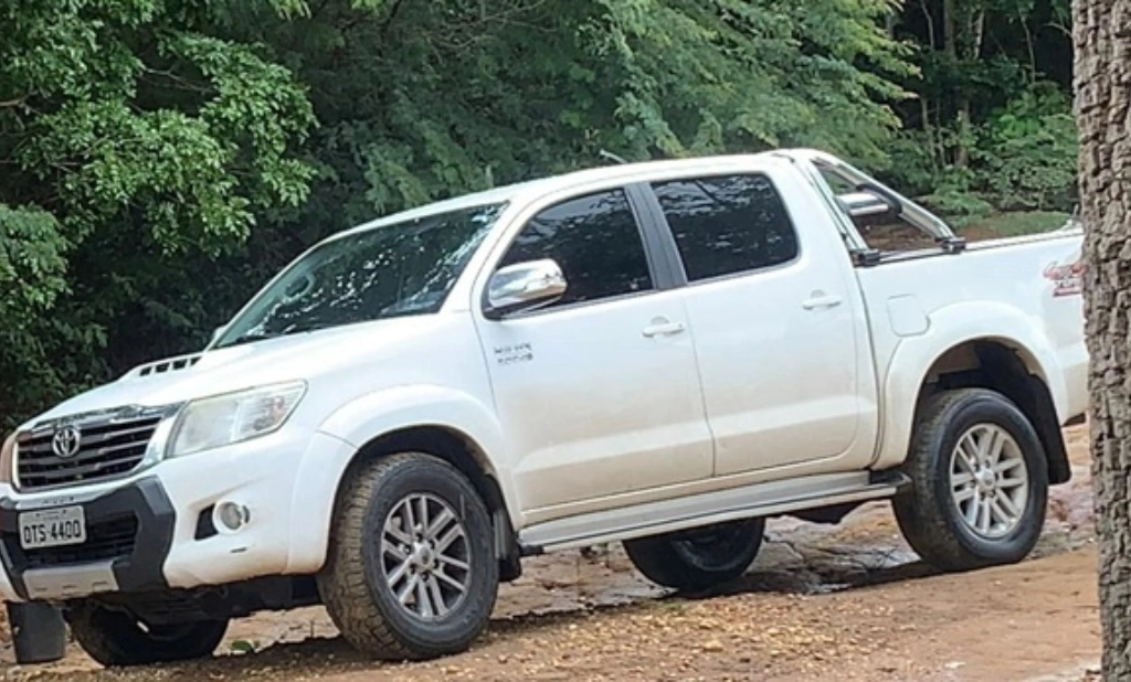 Polícia prende acusados de roubarem Hilux de vereador de Timon