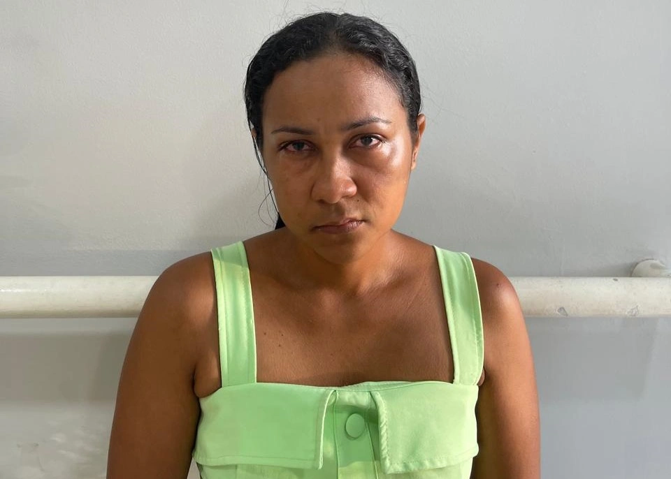 Polícia prende mulher suspeita de maus-tratos contra a filha de um ano em Teresina