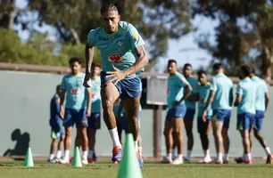 Raphinha treina em Palo Alto (Foto: Rafael Ribeiro/CBF)