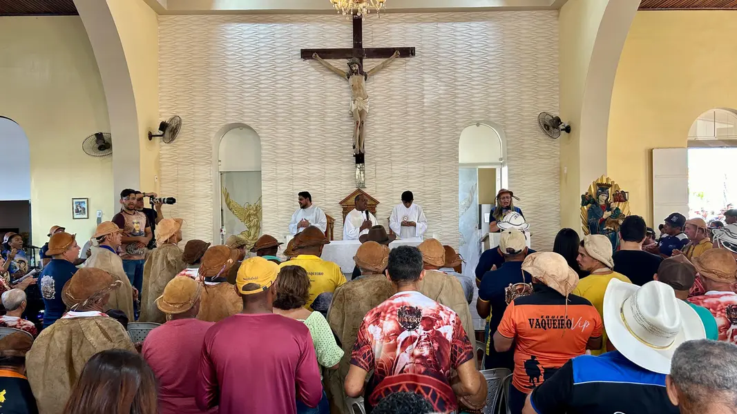 Recheada de fé e shows, Demerval Lobão comemora tradicional Festa do Vaqueiro