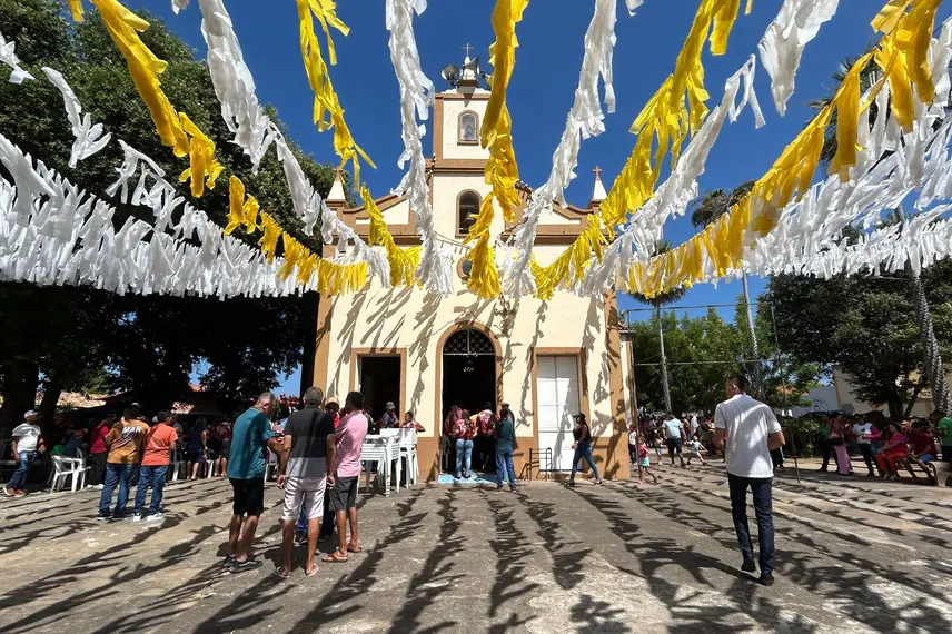 Recheada de fé e shows, Demerval Lobão comemora tradicional Festa do Vaqueiro