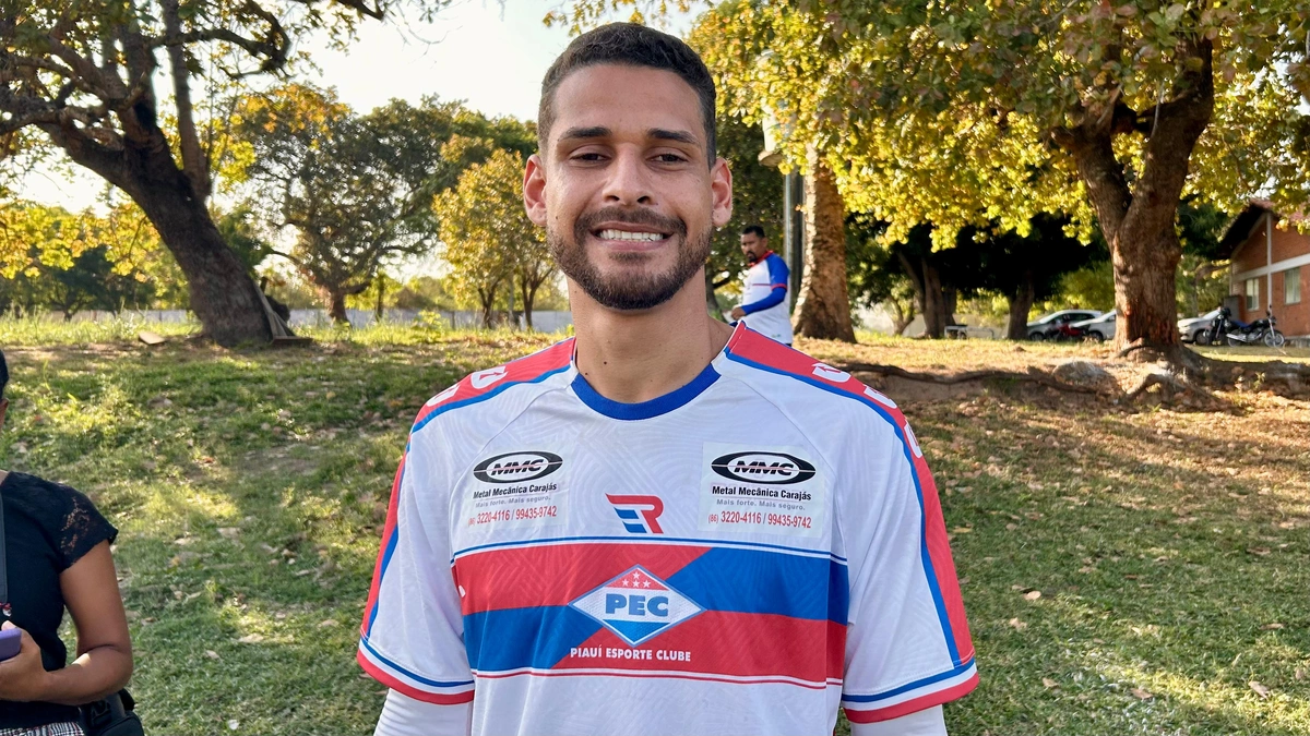 Tarcísio, atacante do Piauí Esporte Clube