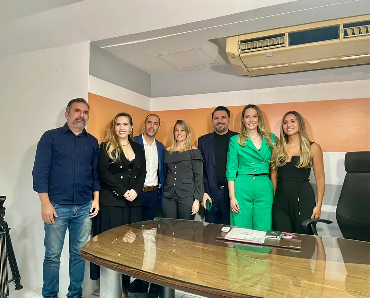 Vanessa Tapety assume cadeira na Assembleia Legislativa do Piauí