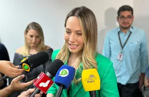 Vanessa Tapety assume cadeira na Assembleia Legislativa do Piauí (Foto: Conecta Piauí)