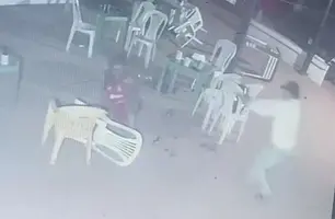 Vídeo mostra o exato momento em que empresário é executado em bar no Piauí (Foto: Reprodução)