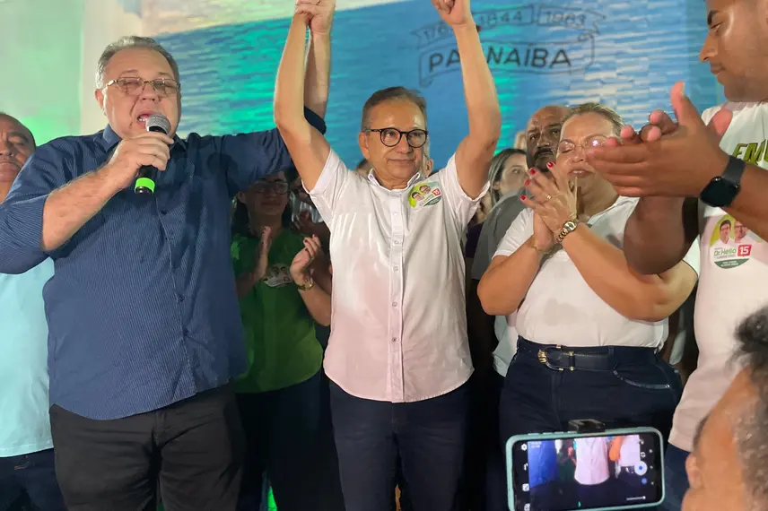 Dr. Hélio realiza inauguração de comitê de campanha em Parnaíba