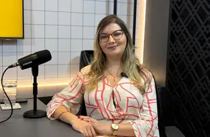 Drª Vanessa Quaresma fala sobre procedimentos estéticos no Conecta Podcast (Foto: Stefanny Sales / Conecta Piauí)