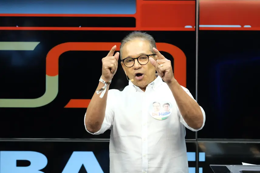 Eleições 2024: Dr. Hélio é destaque no primeiro debate de candidatos de Parnaíba