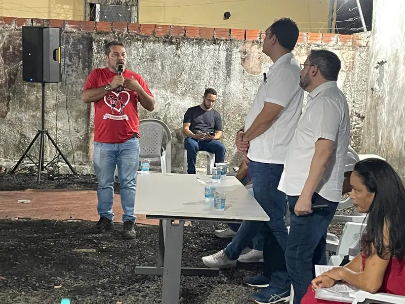 Fábio Novo realiza encontro com grupo básico de trabalhadores de Teresina