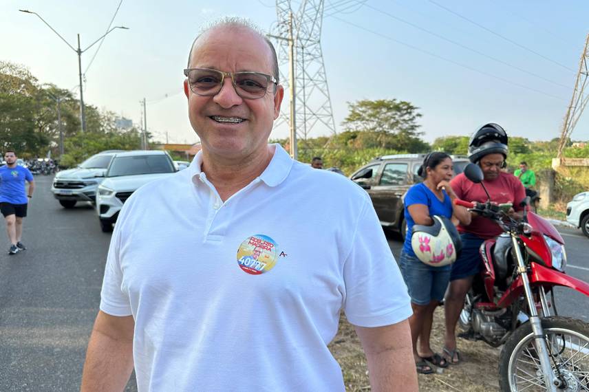 Fábio Novo realiza grande carreata em Teresina com apoio de várias lideranças Fábio Novo realiza grande carreata em Teresina com apoio de várias lideranças