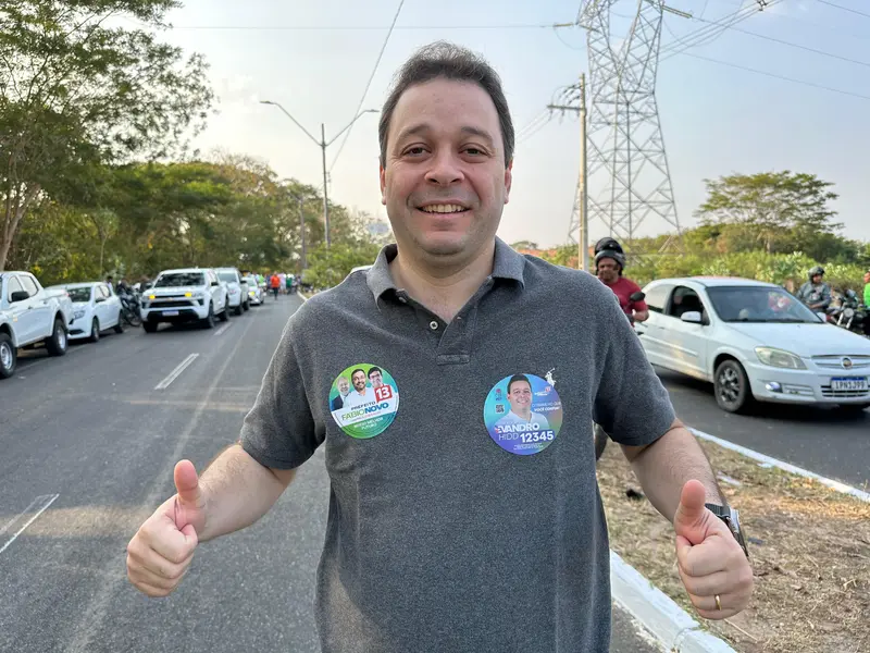 Fábio Novo realiza grande carreata em Teresina com apoio de várias lideranças