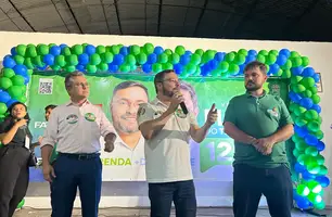 Floro Mauel lança candidatura a vereador de Teresina ao lado de Fábio Novo (Foto: Alessandra Fonseca/Conecta Piauí)