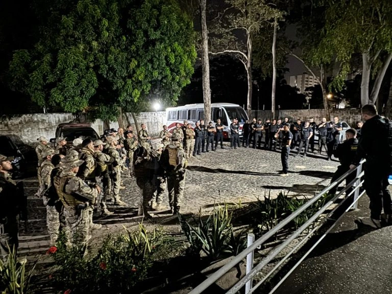 GAECO desarticula grupo que atuava com venda de drogas e documentos falsos em THE