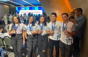 Governador premia mais de 200 estudantes vencedores de torneio de matemática (Foto: Maria Clara César/ Conecta Piauí)