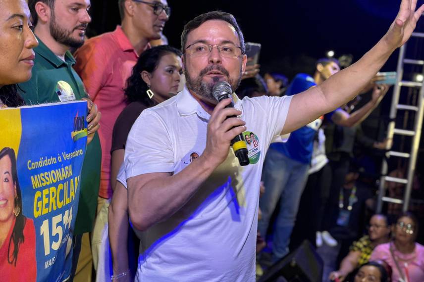 Grande Encontro do Fábio Novo 13 na zona Sul reúne diversas pessoas em Teresina Grande Encontro do Fábio Novo 13 na zona Sul reúne diversas pessoas em Teresina