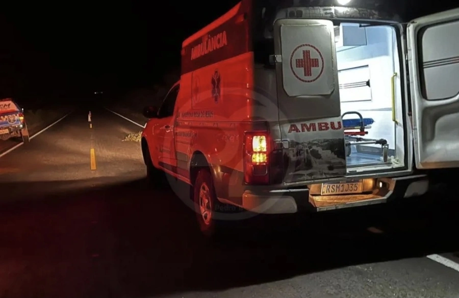 Homem morre e tem perna decepada após ser atropelado na PI-216 em Milton Brandão