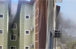 Incêndio em apartamento na zona Norte de Teresina tem início em geladeira e é controlado pelos Bombeiros (Foto: Reprodução)