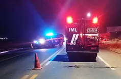 Duas pessoas morrem em grave acidente entre moto e carro na BR 343 em Altos