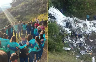 Jogadoras participam de cerimônia em homenagem às vítimas do acidente da delegação da Chapecoense em 2016 (Foto: Divulgação/CBF)