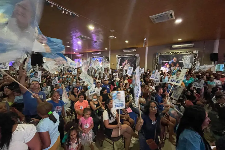 Lançamento da candidatura a vereadora de Teresina de Luis André Lançamento da candidatura a vereadora de Teresina de Luis André