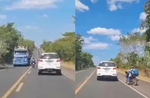 Motociclista dirige em zigue-zague supostamente embriagado na BR-316 em Timon (Foto: Reprodução)