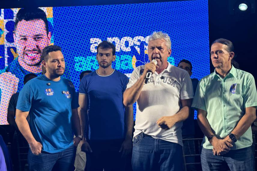 Vinicius lança candidatura a vereador de Caxias em evento com grande público