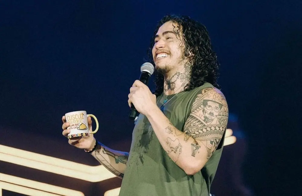 Whindersson Nunes encanta fãs em Teresina com humildade e carisma no Albertão