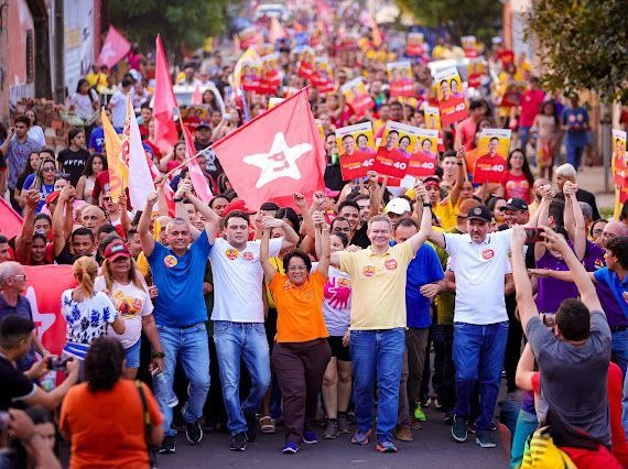 As quatro candidaturas para a prefeitura de Timon movimentam a cidade na tarde