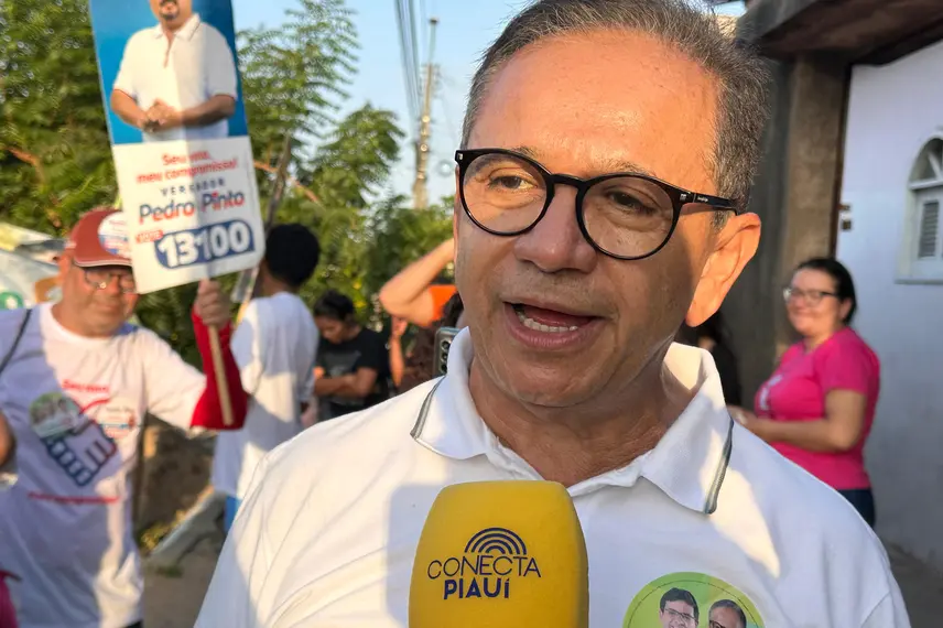 ‘Caminhada do 15’ reúne centenas de pessoas em Parnaíba nessa quarta